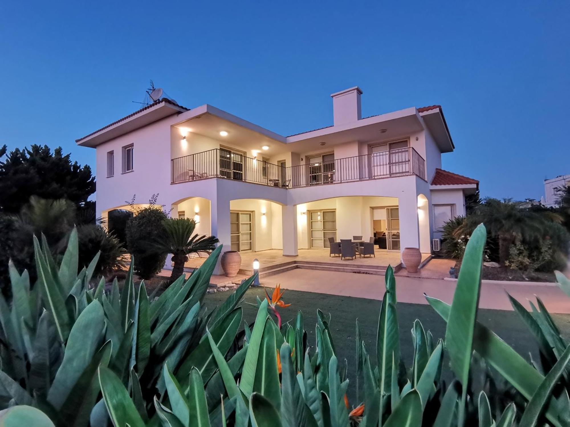 Orchard Blossom Private Villa With Pool Phrenaros Luaran gambar